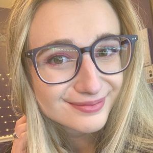 Meet your Posher, Reese